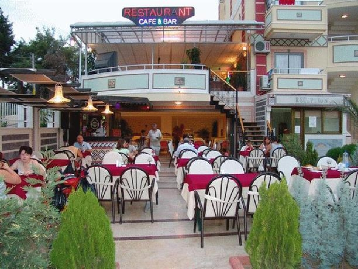 Side Zeugma Adult Only +16 Age