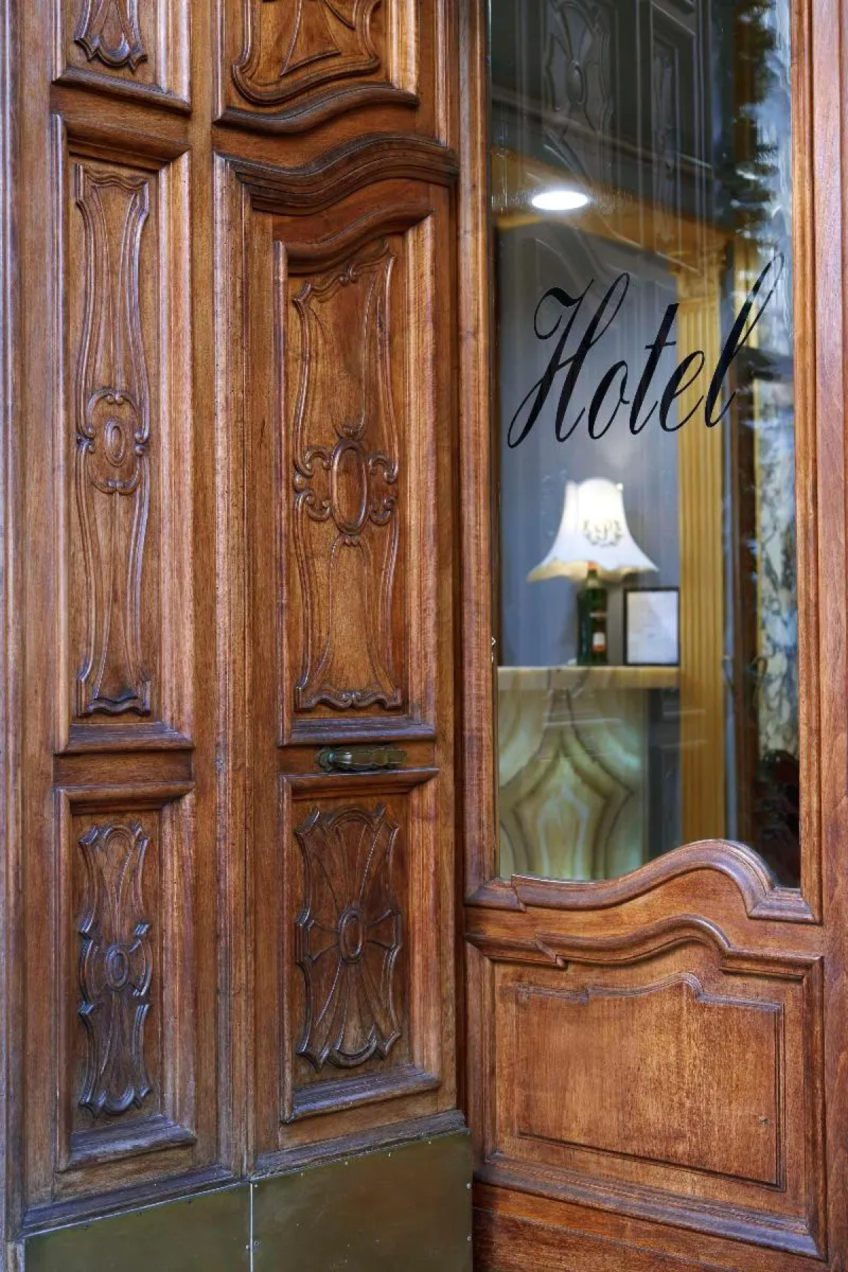 Отель Golden Tulip Rome Piram