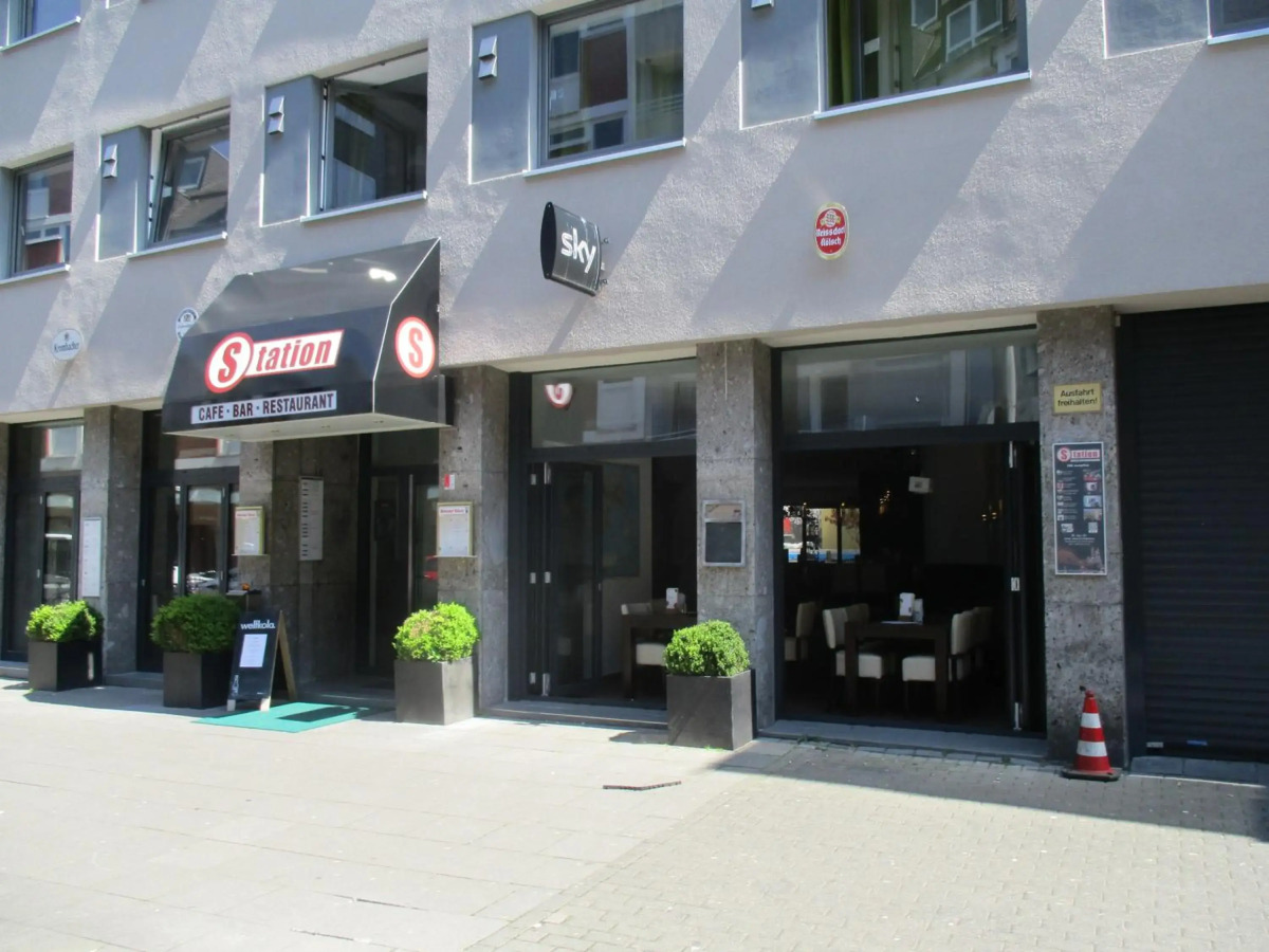 Station Hostel For Backpackers