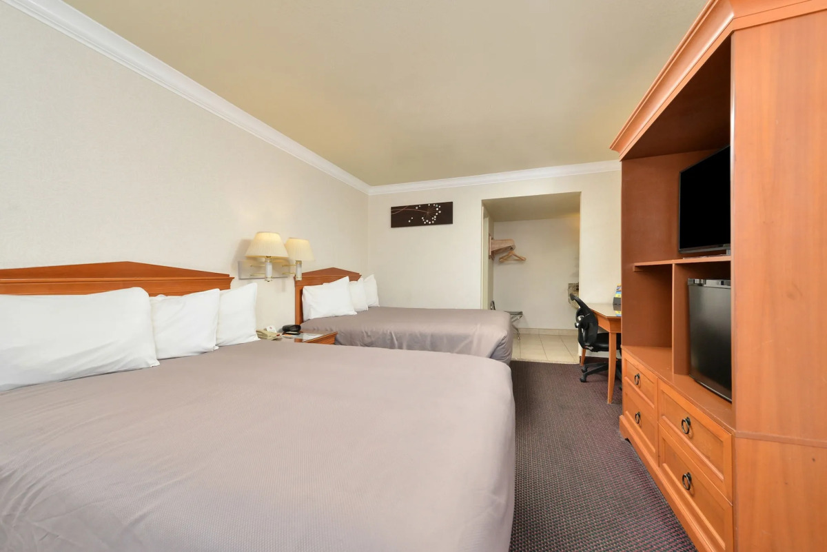 Americas Best Value Inn & Suites El Monte