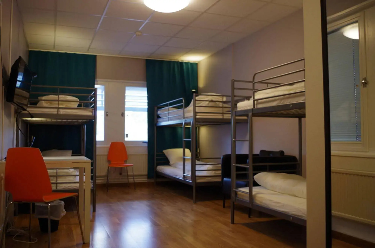 Spoton Hostel & Sportsbar