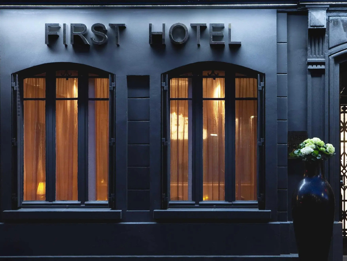 First Hotel Paris Tour Eiffel