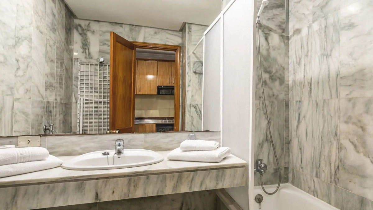 Apartamentos Be Smart Florida Plaza