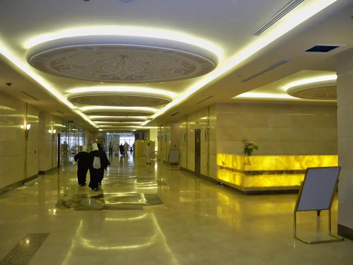 Dar Al Eiman Royal Hotel