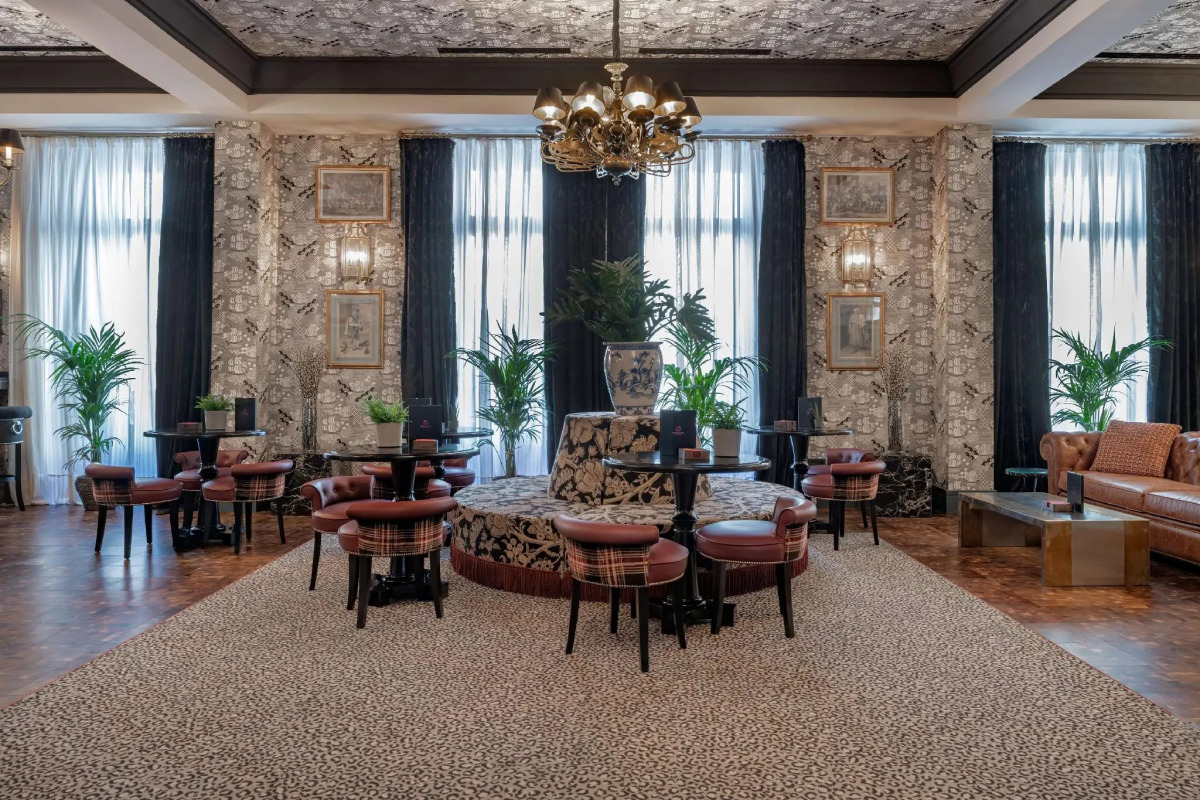 NH Collection Valencia Colón