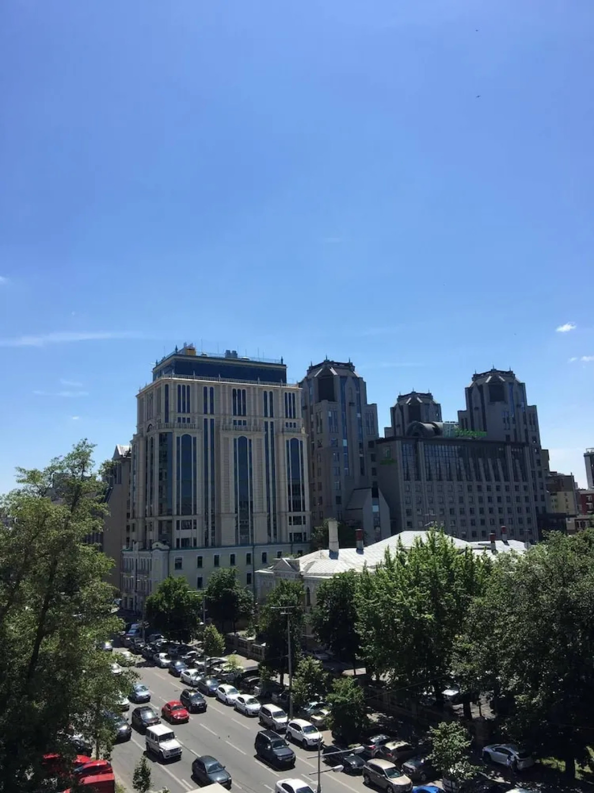 Апарт-отель «Статус»