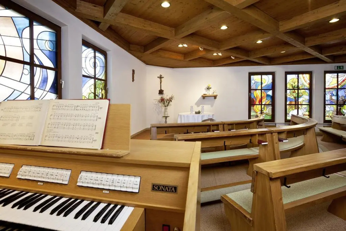 Euro Park Hotel International