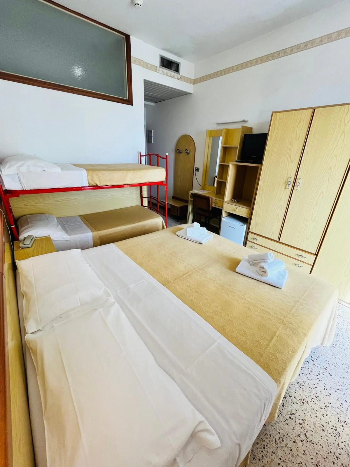 Hotel Columbia Frontemare