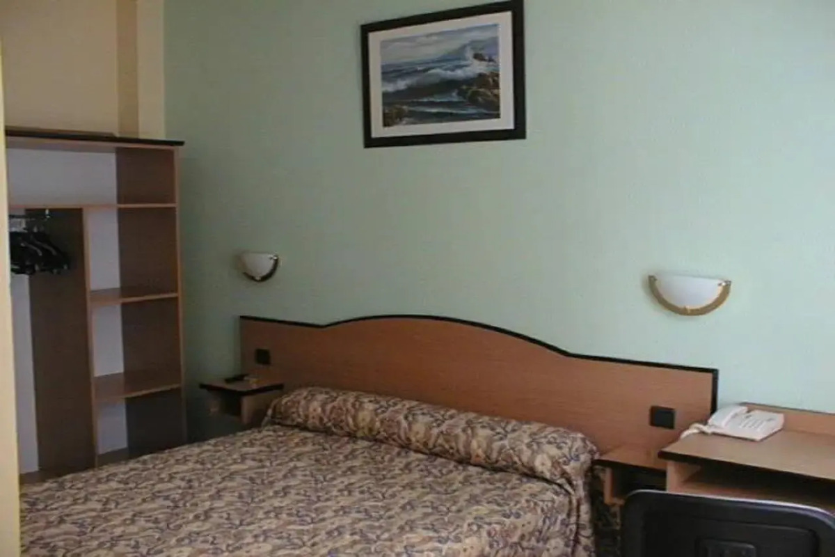 Отель Ferney République