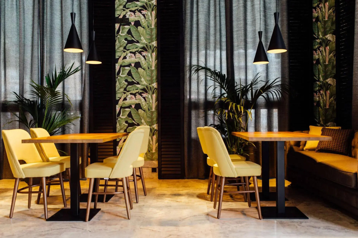 Отель Malcom and Barret