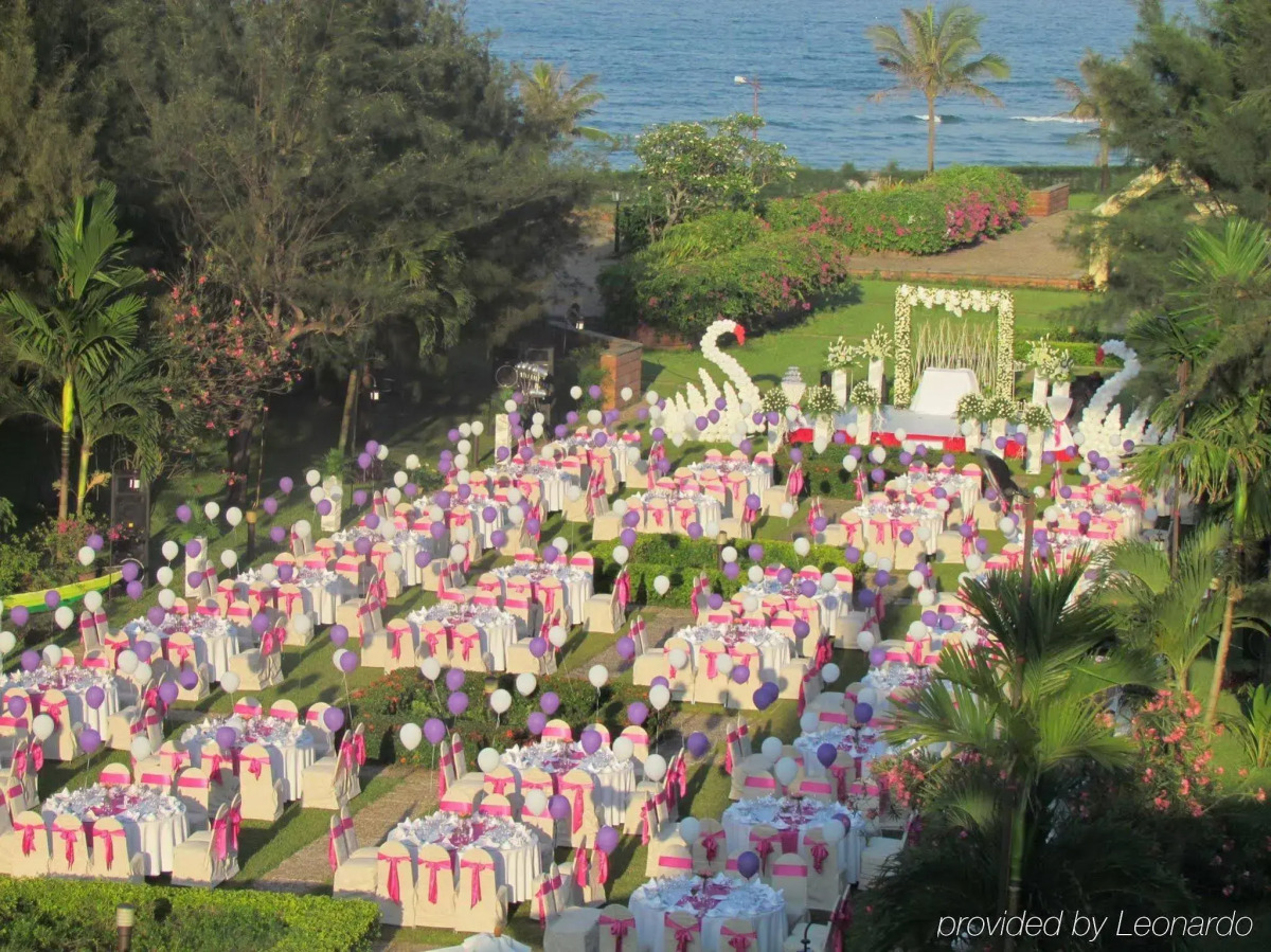 Sandy Beach Non Nuoc Resort