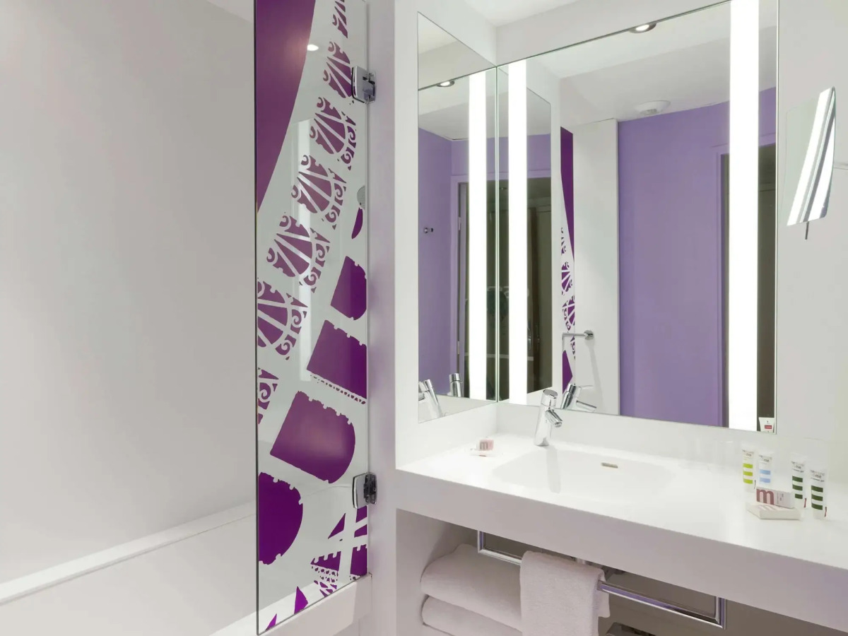 Отель Mercure Paris Centre Tour Eiffel 