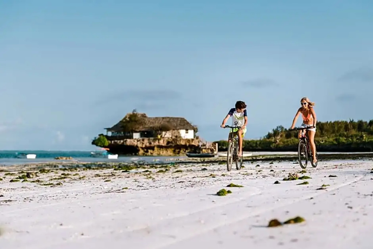 Shanuo Beach Bungalows