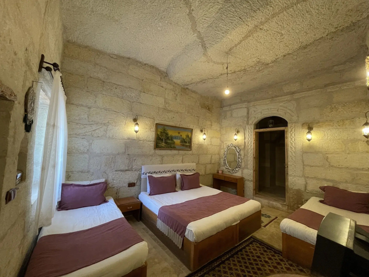 Dede Cave Hotel
