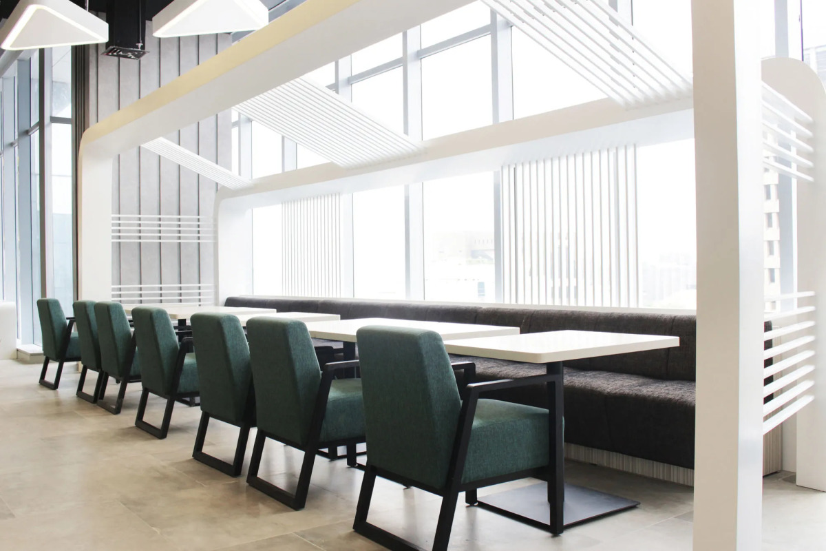 YELLO Hotel Harmoni Jakarta