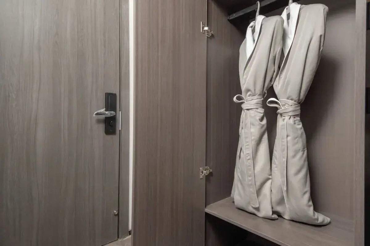 AI Lives In The Future Hotel（Xi'an Longshouyuan Daming Palace West Subway Station Branch）