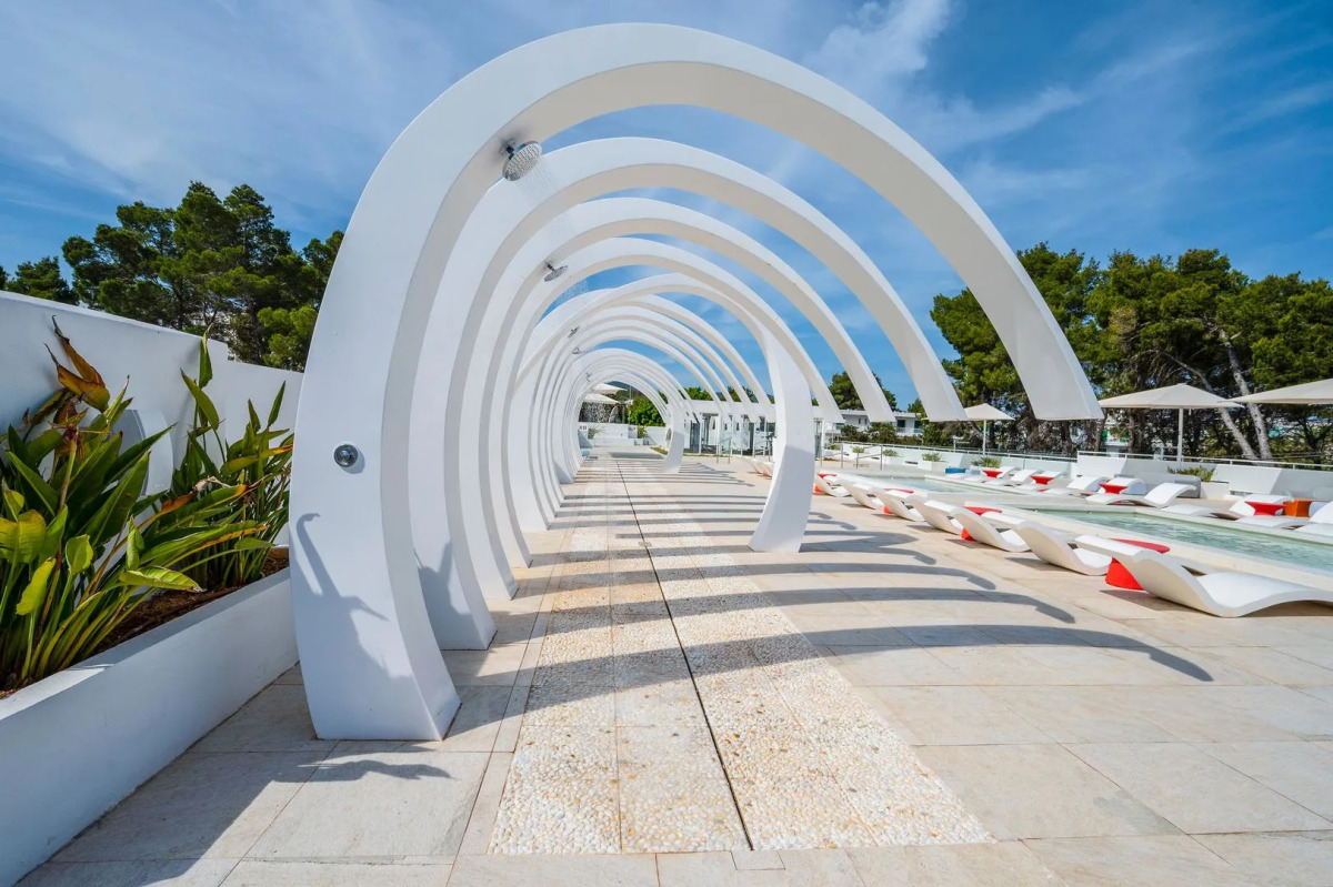 Отель THB Naeco Ibiza - Adults Only