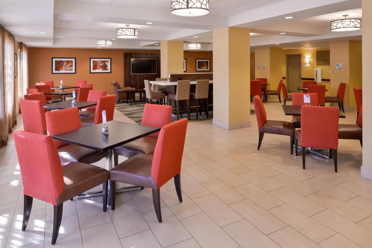 Holiday Inn Express & Suites Page - Lake Powell Area by IHG