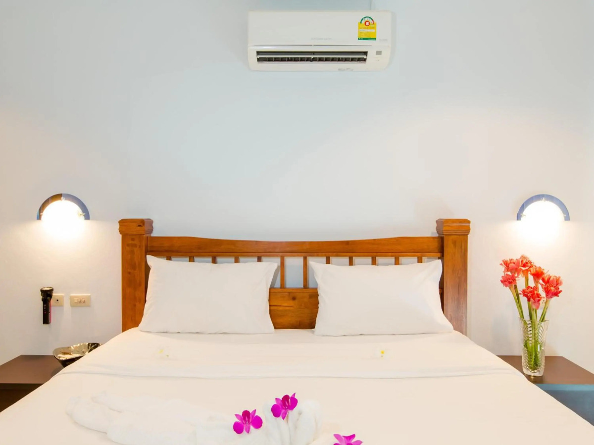 Serenity Lakeside Resort