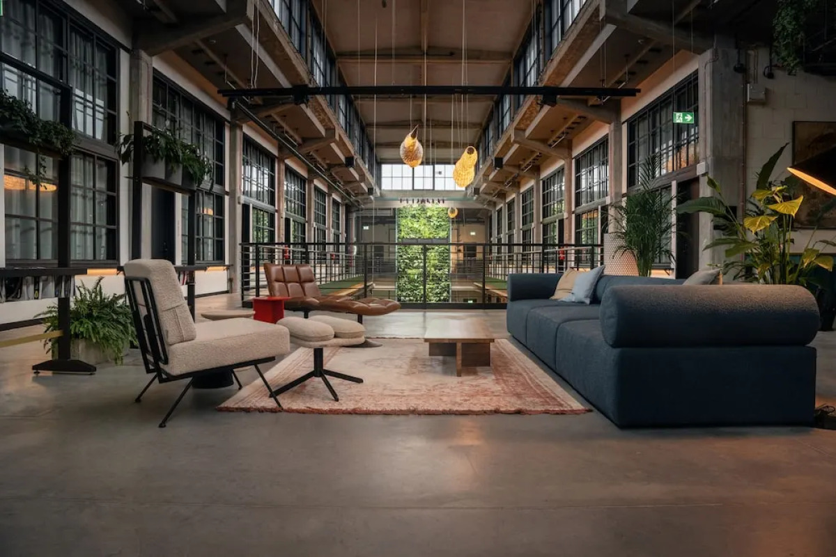 MONTOWNIA Lofts & Experience