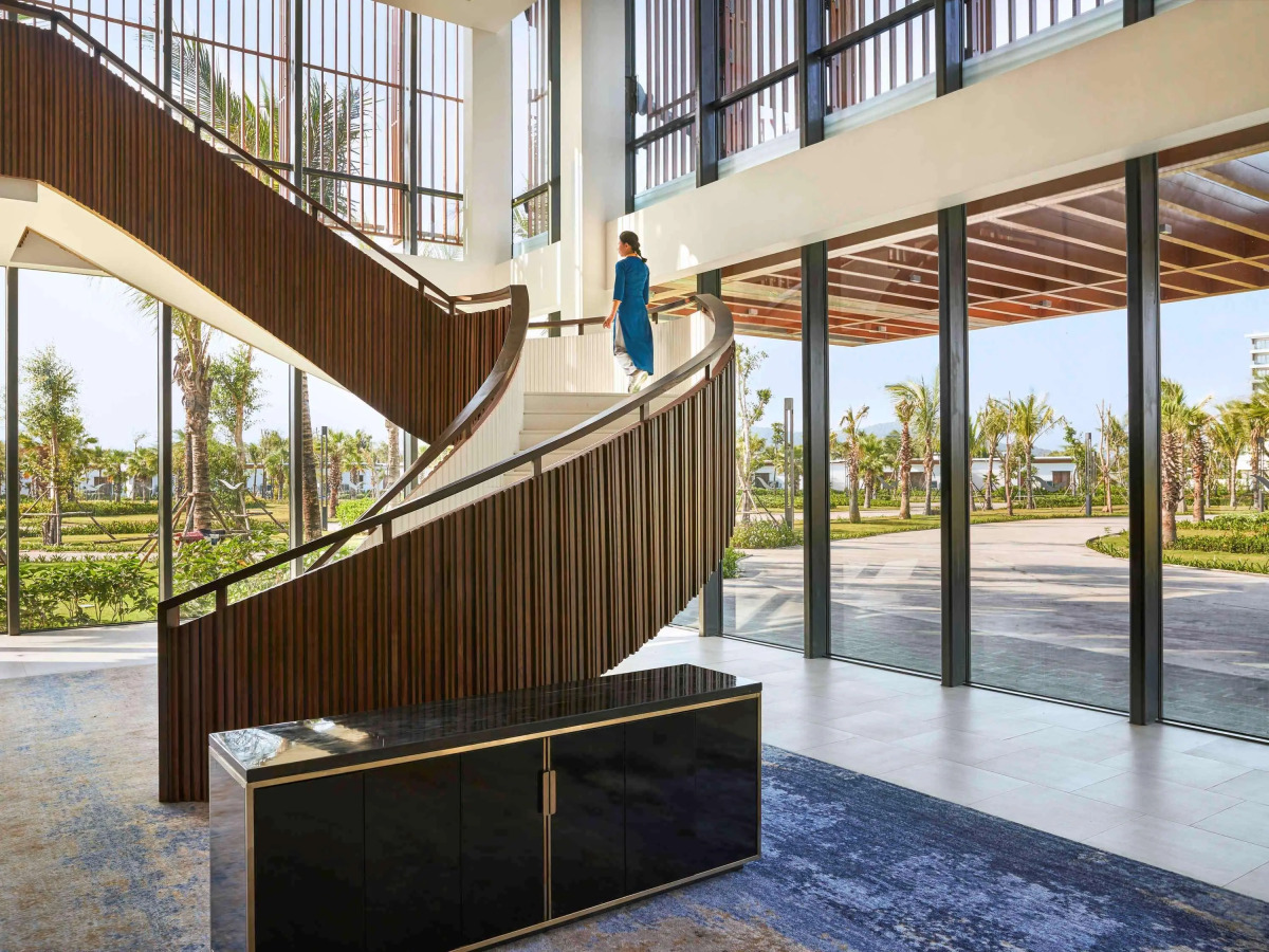 Курортный отель Mövenpick Resort Waverly Phu Quoc