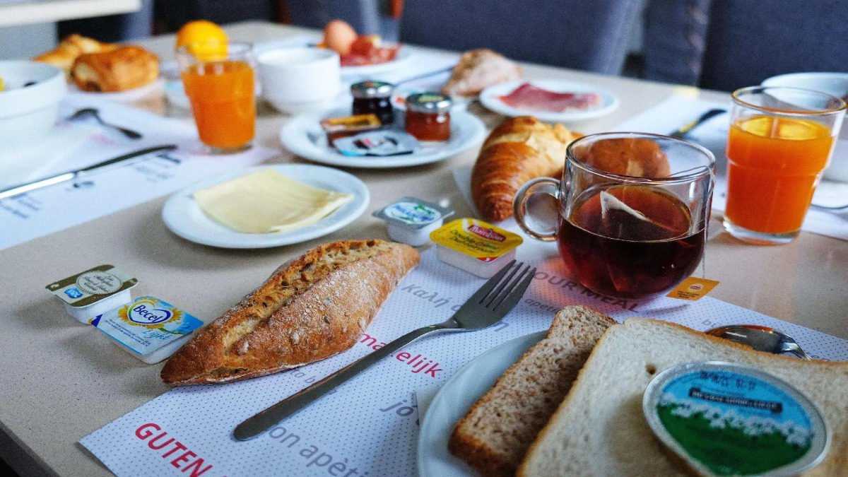 Ibis Styles Charleroi Airport Aero44