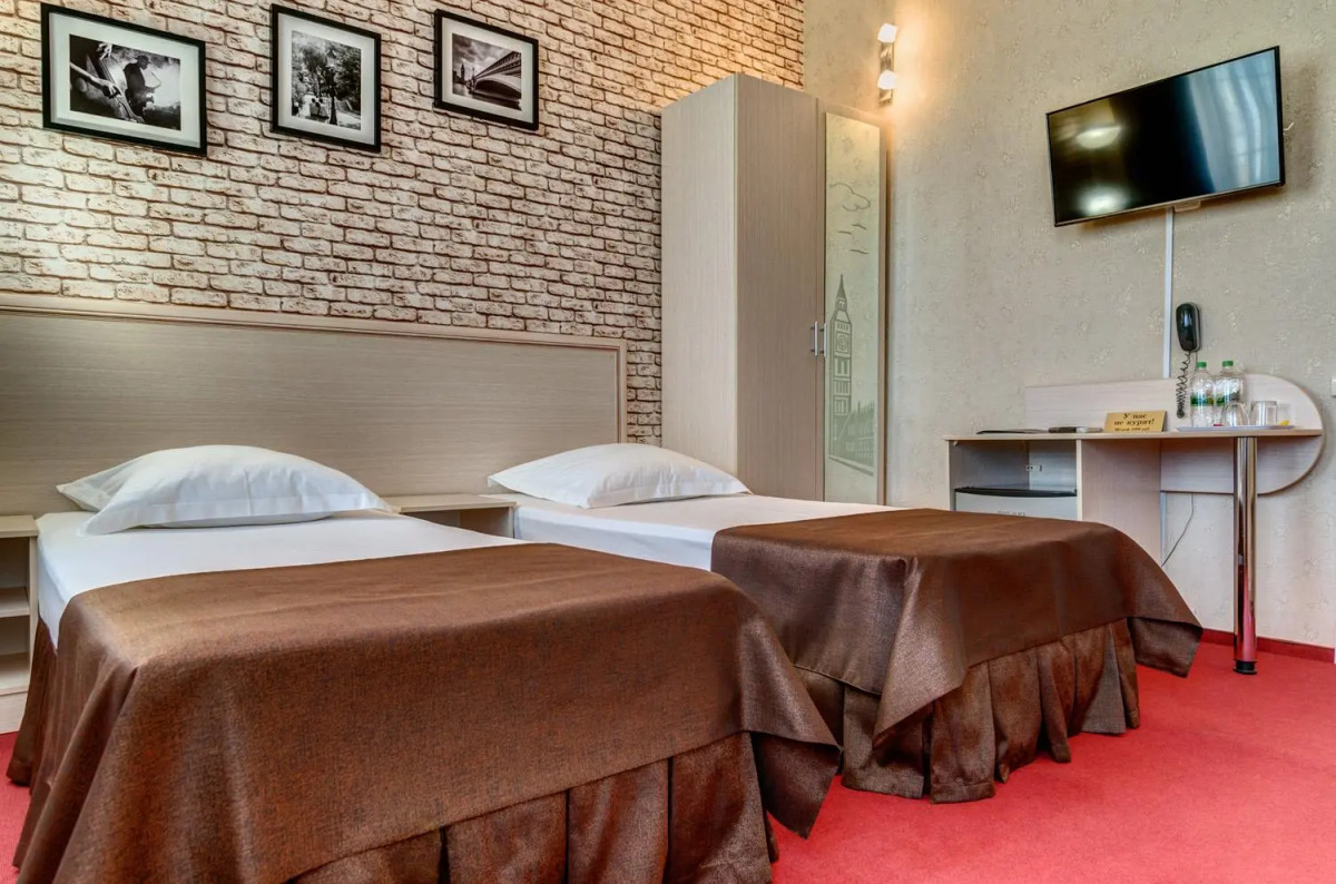 Лондон-Сити на улице Бекешская