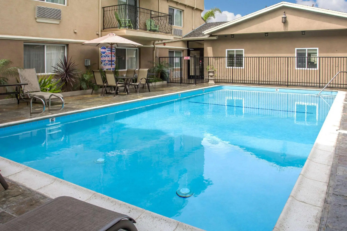 Comfort Inn Cockatoo near LAX Airport