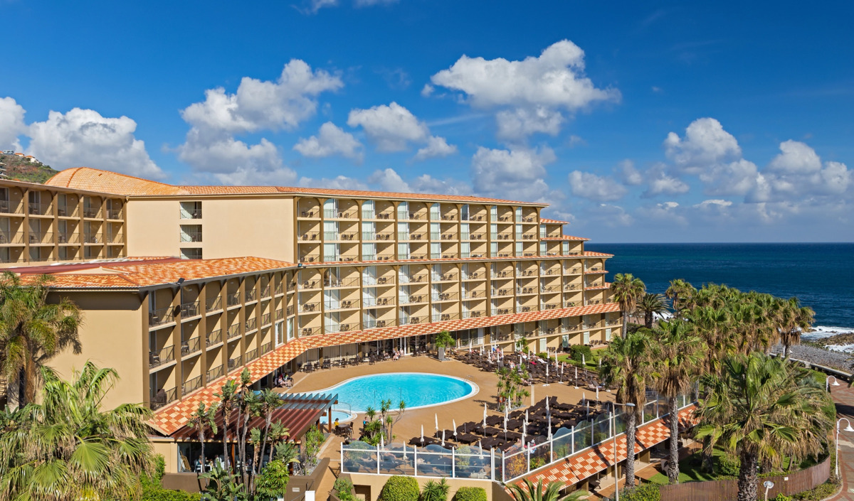 Отель The Views Oasis - Family Friendly