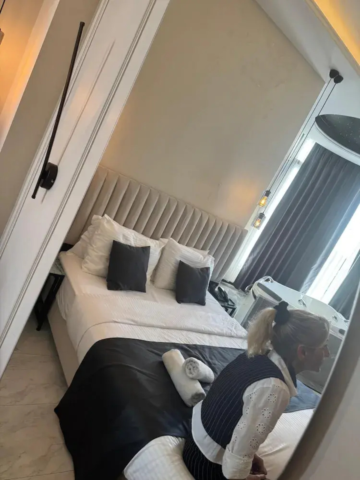 D Twins Airport Hotel