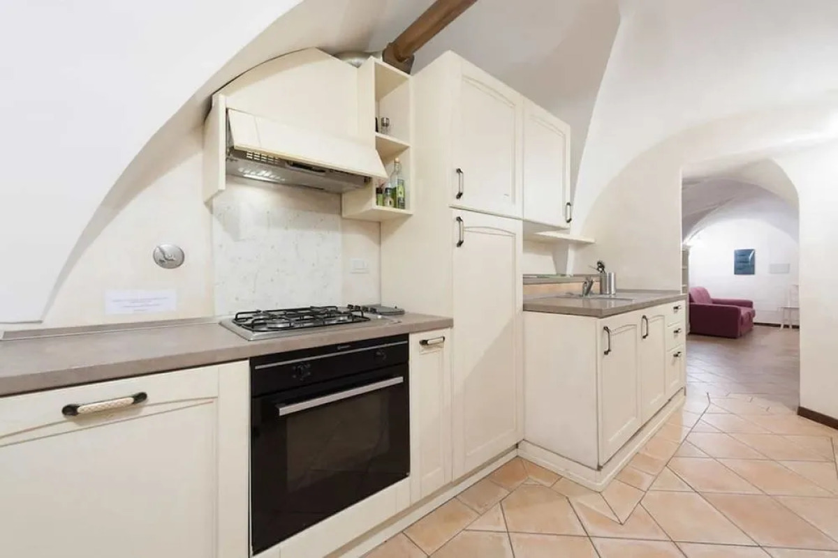 Short-let Florence apartment 3 bedrooms Mercato Centrale