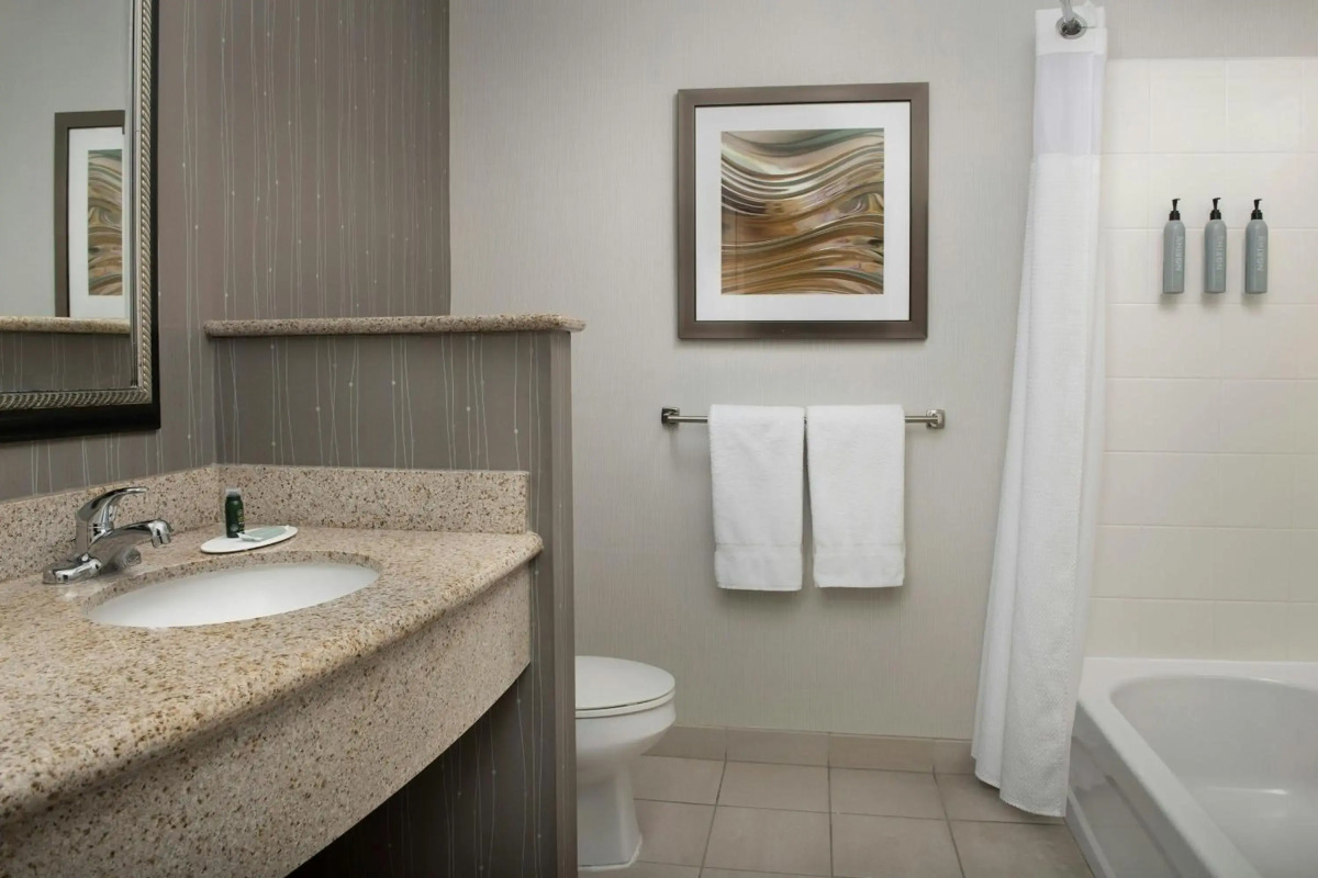 Alohilani Resort Waikiki Beach