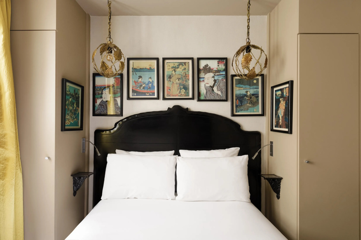 NEWHOTEL REPUBLIQUE (ex Albert's Hotel)