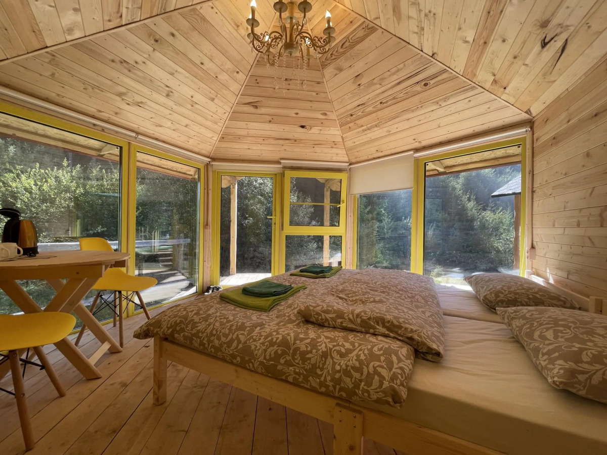 Зелёный колобок