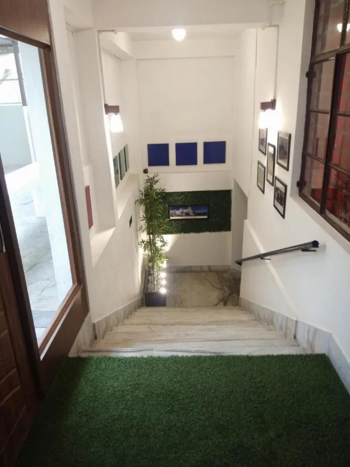 Hotel Flora Fountain