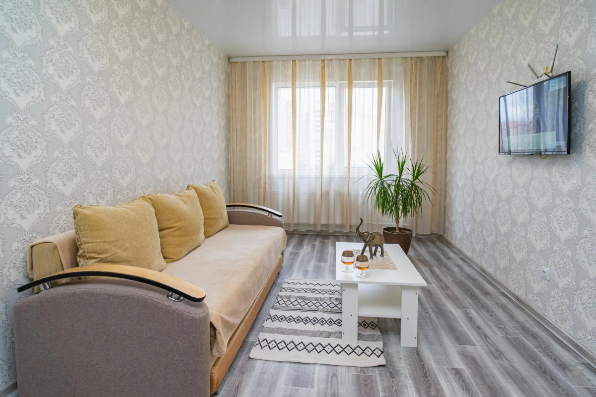 Высота 56 на улице Салмышская 63