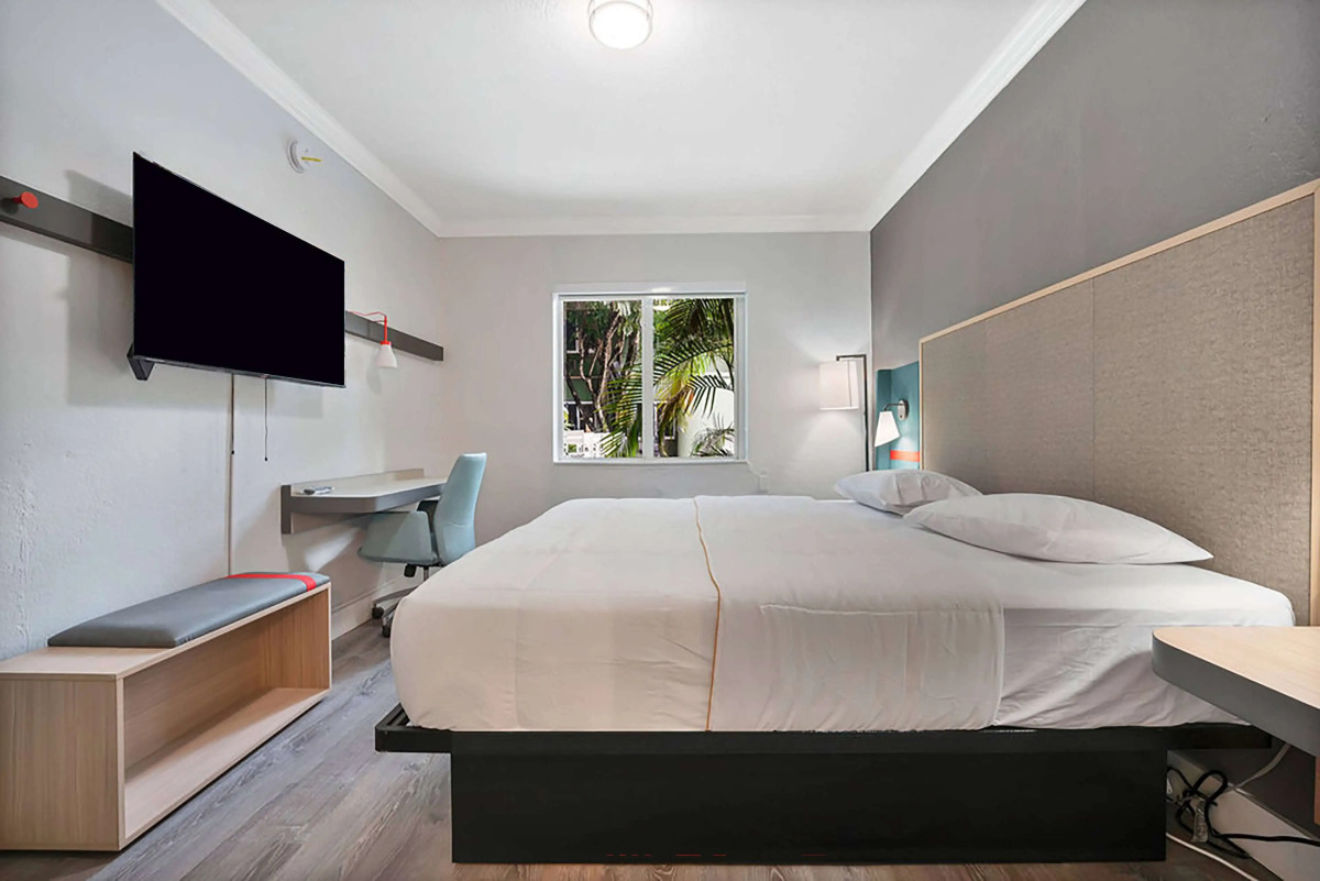 Atrium Hotel, Trademark Collection by Wyndham