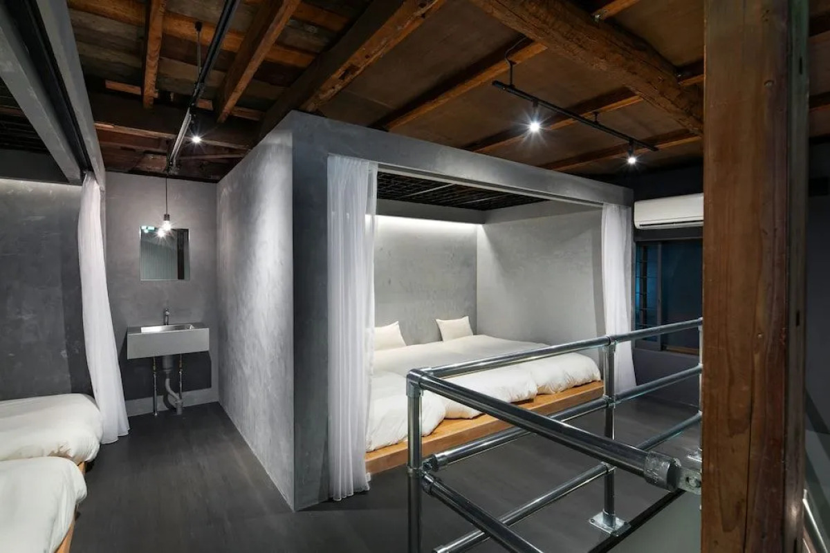 SEKAI HOTEL Deep Osaka Experience - Hostel