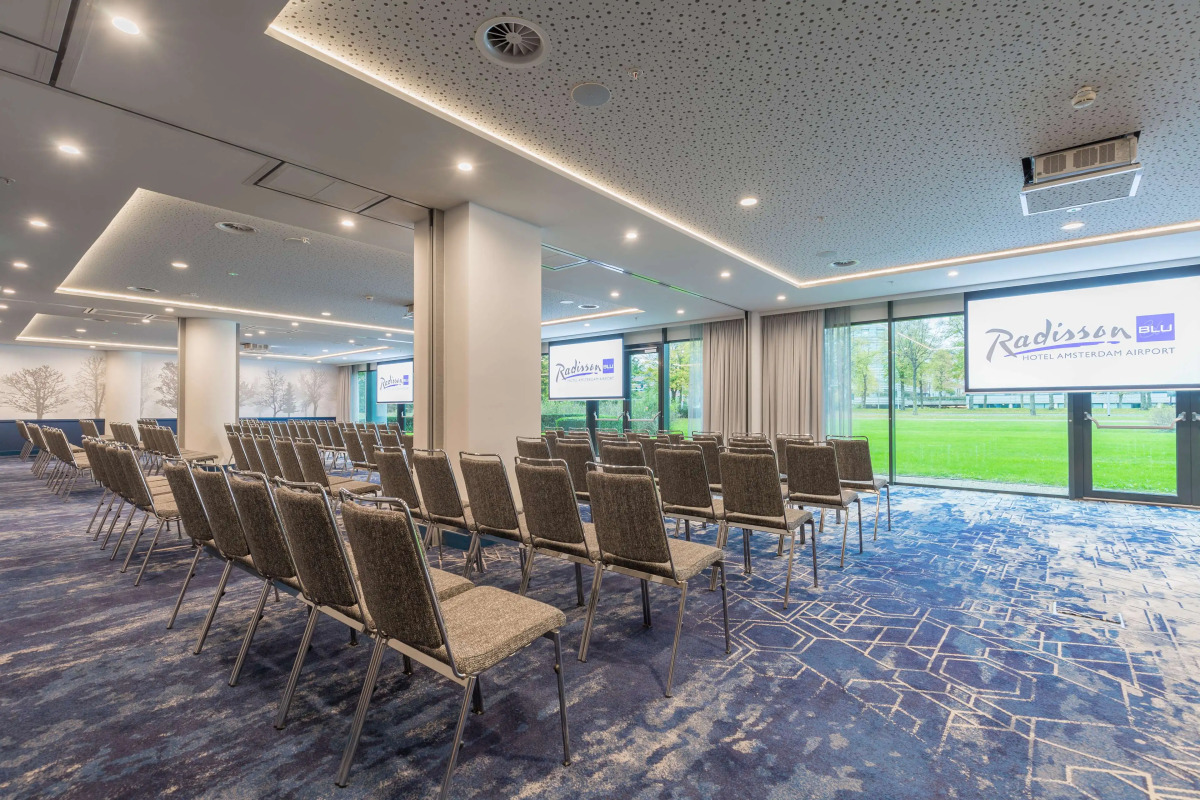 Radisson Blu Amsterdam Airport Hotel