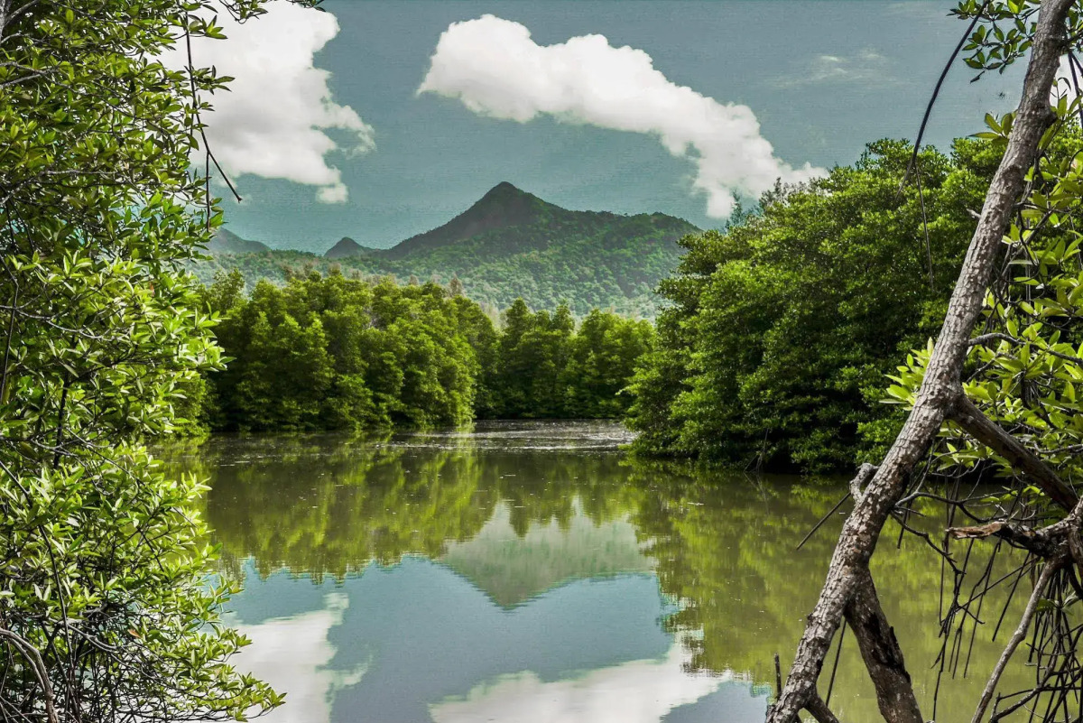 Bhu Tarn Koh Chang Resort and Spa