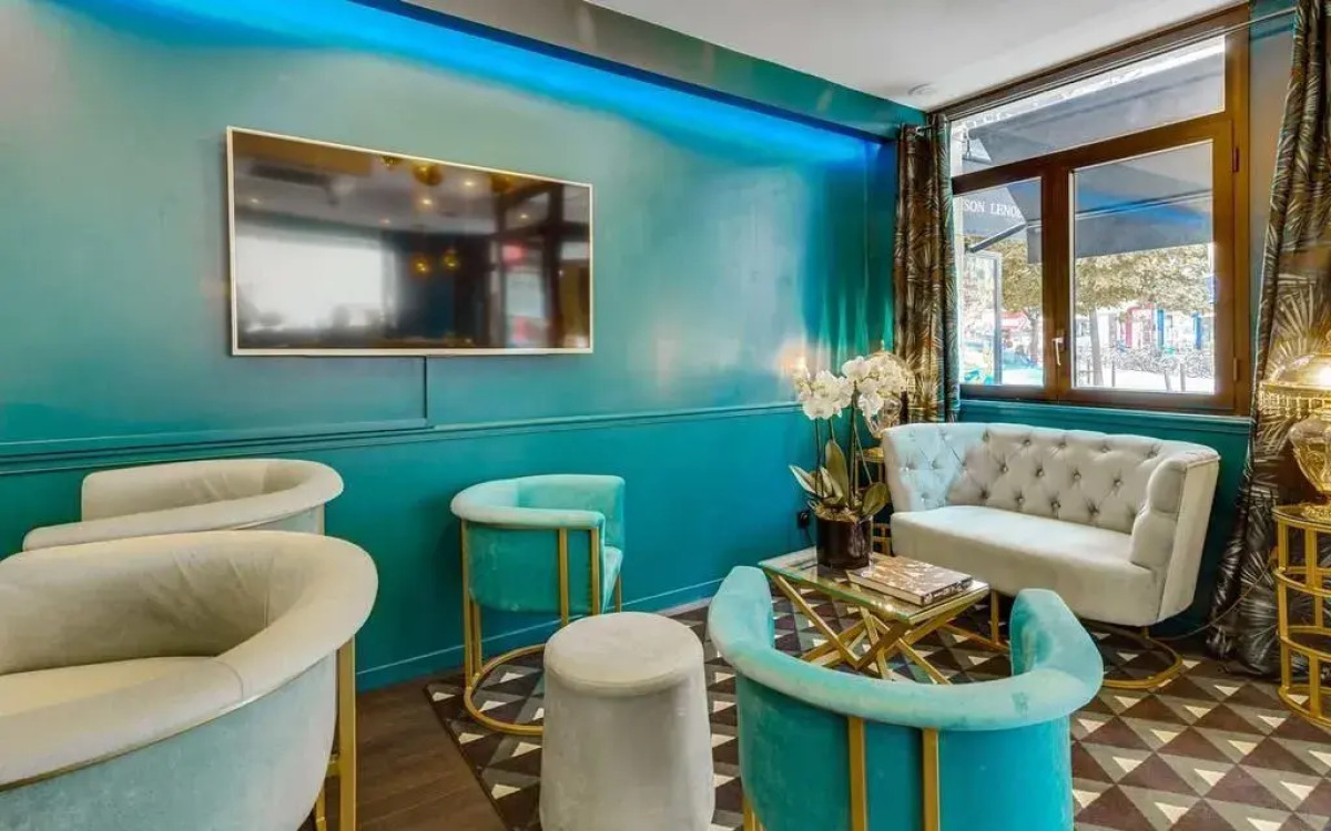 Hotel Carladez Cambronne