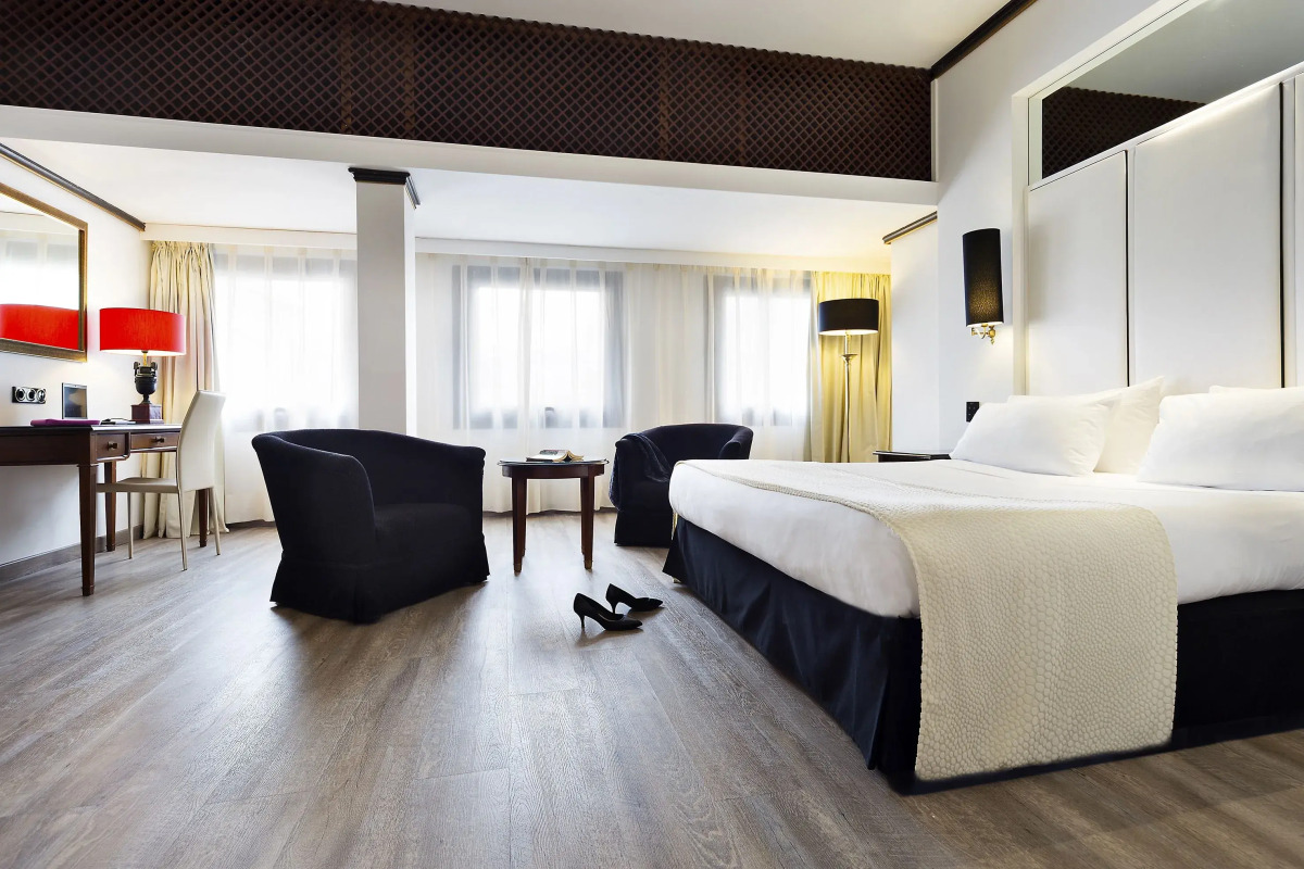 Отель Melia Milano