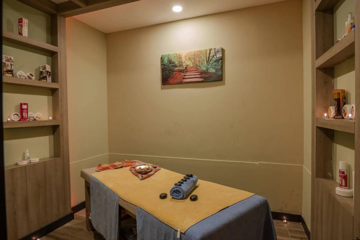 Throne Seagate Belek