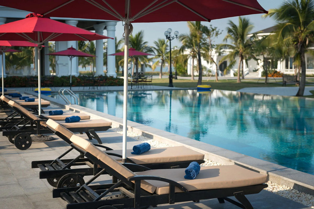 Paradise Suites Hotel