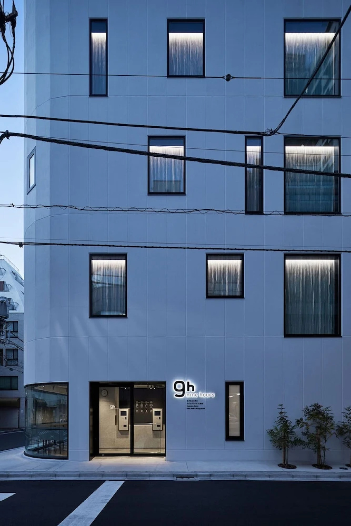 9h nine hours Ningyocho