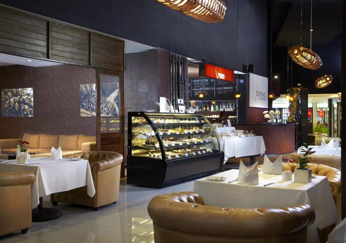 Kupu Kupu Jimbaran Beach Club & Spa by Loccitane