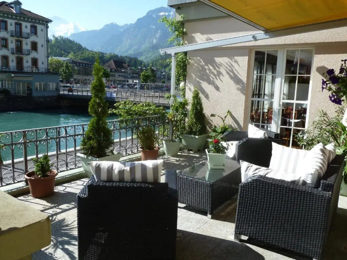 Central Continental Hotel