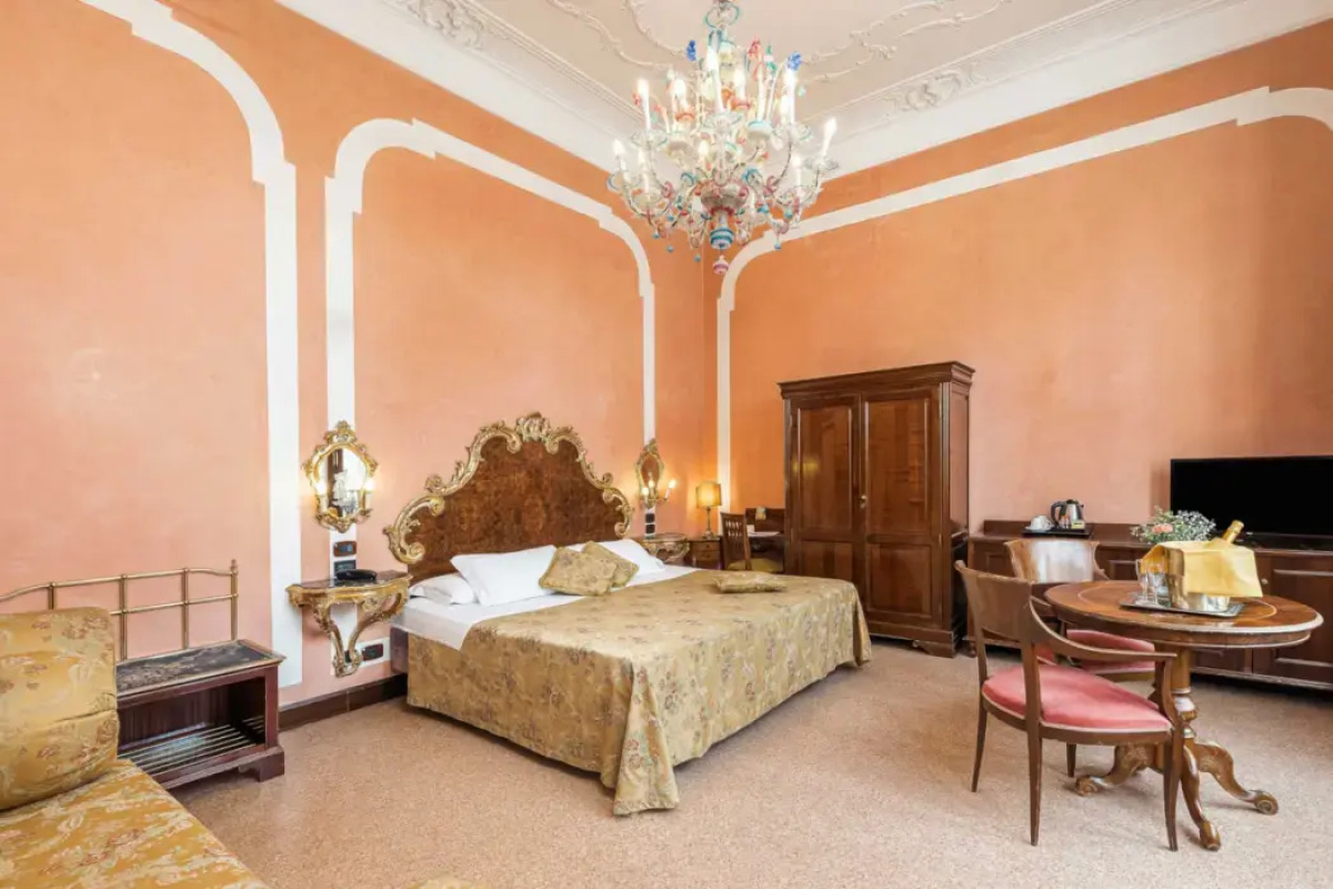 Отель San Moisè