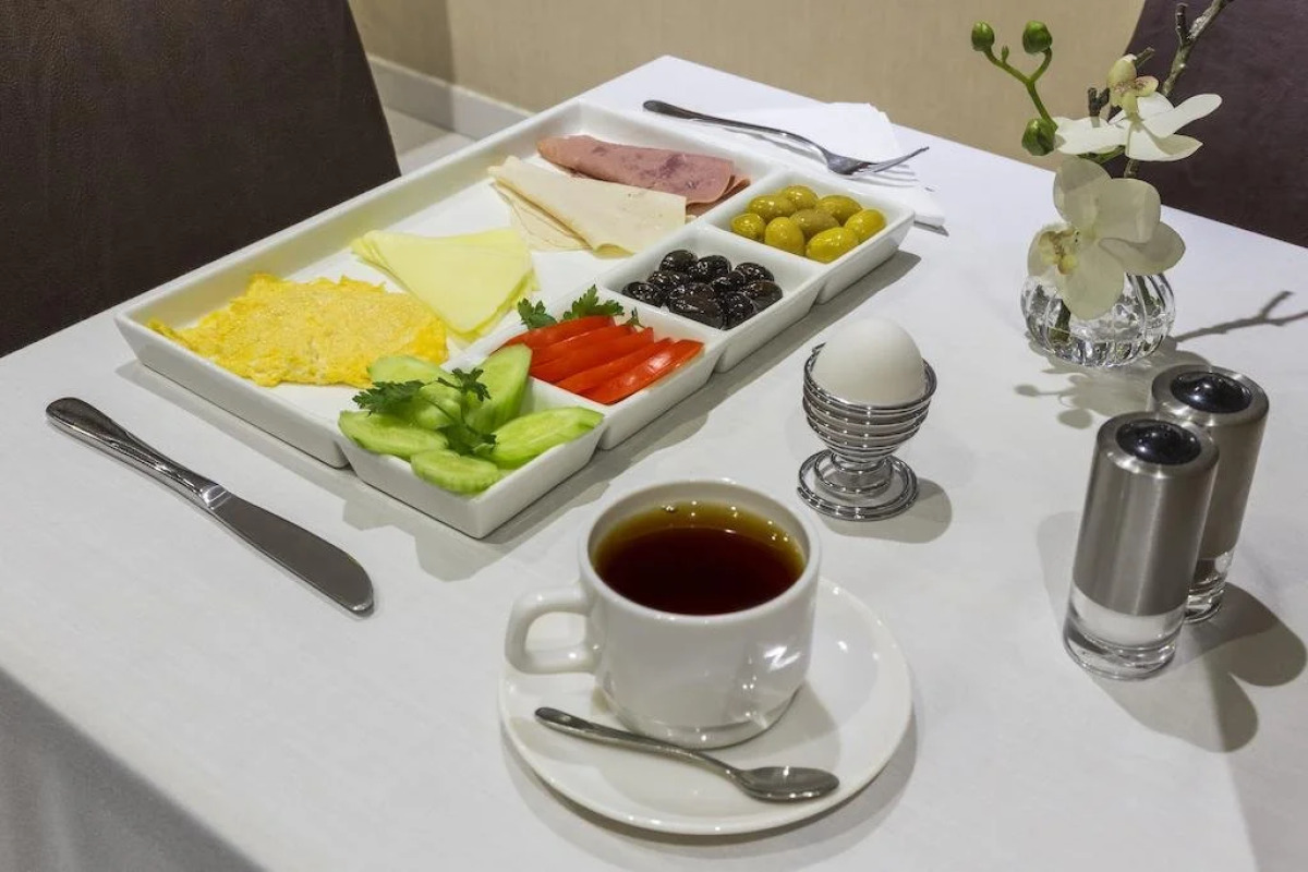 BGuest Hotel & Residence