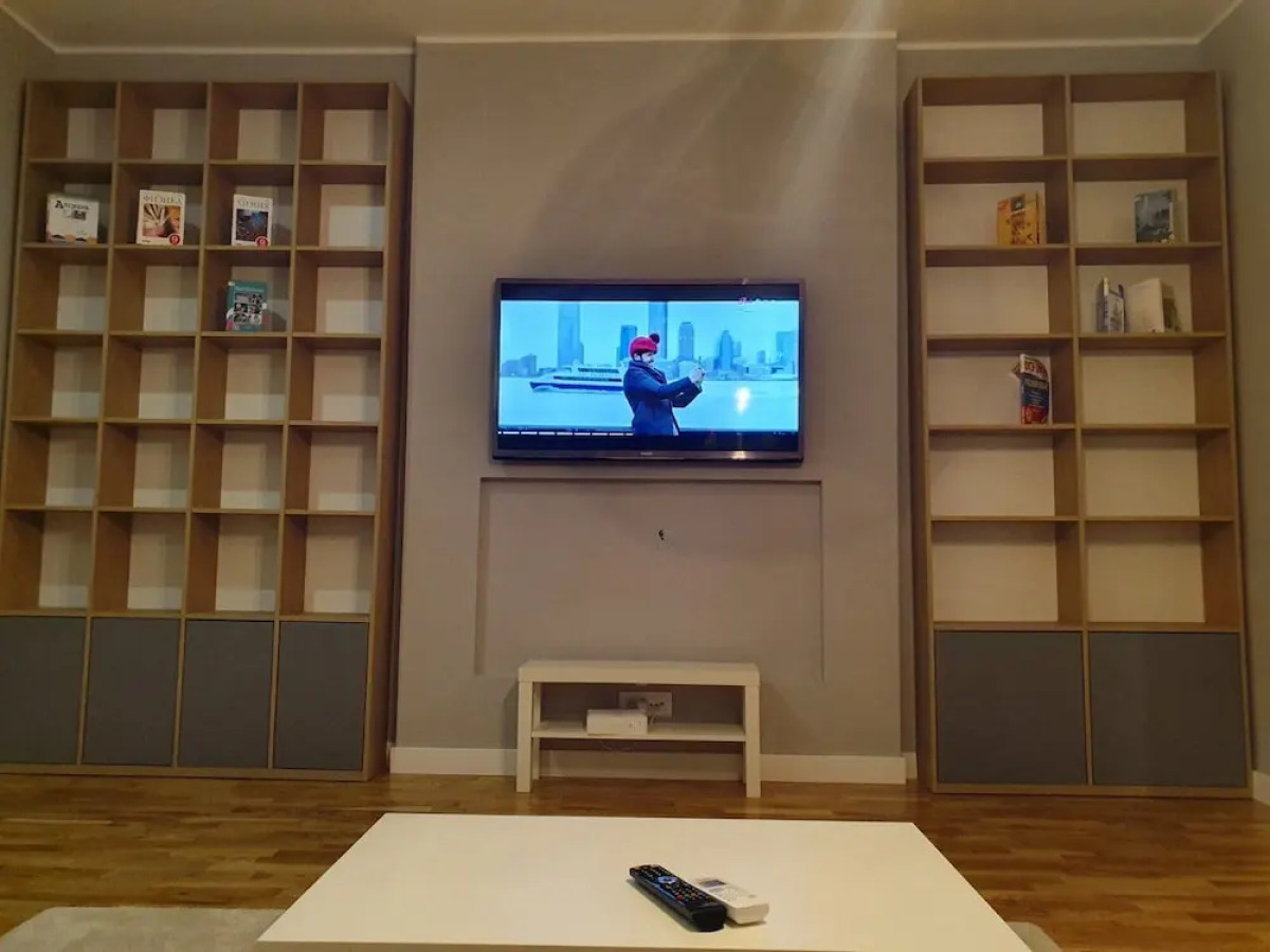 Home Living Apartments